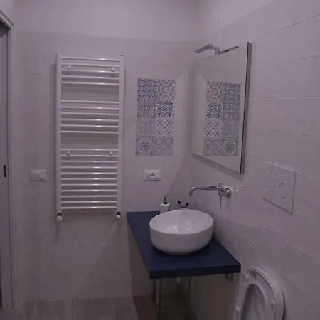 Casa Dei Lylium Apartment *